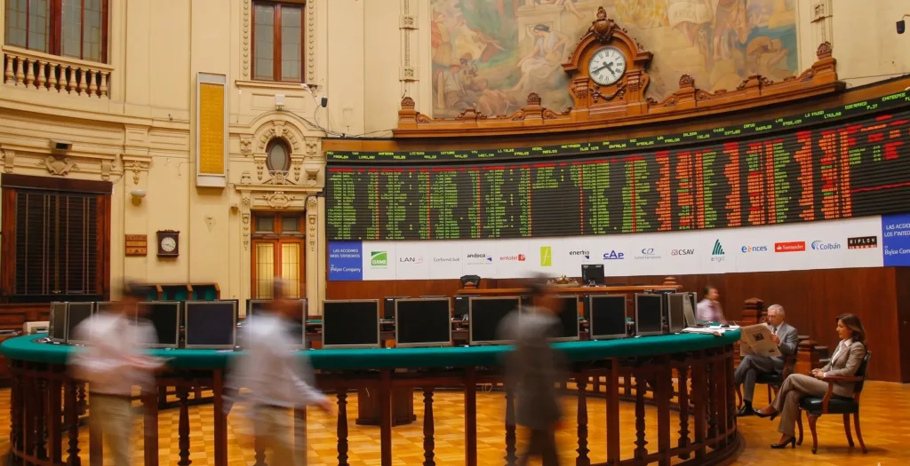 IPSAs Cae por Tensiones en Medio Oriente y CAP Lidera Alzas